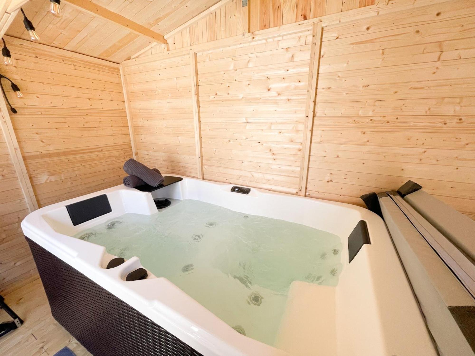 Jacuzzi Au Cocon Brestois Apartment Exterior foto